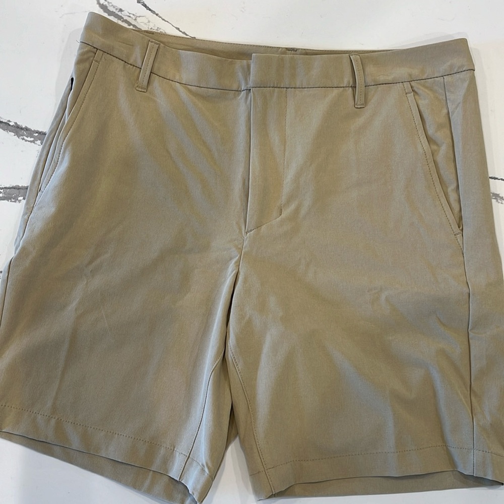 Golf shorts All In Motion 8 inch inseam size 34
